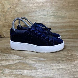 Steve Madden Velvet Sneakers Womens 7 Blue Low Lace Shoes